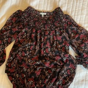 Max Studio Off the Shoulder Blouse XS